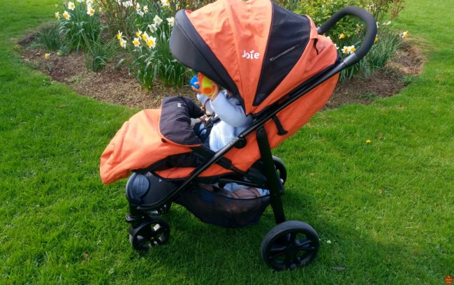 joie-litetrax-4-review-a-full-featured-and-extremely-affordable-pushchair
